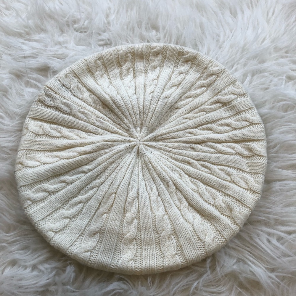 White and cream American living beanie beret snow winter snowboarding skiing